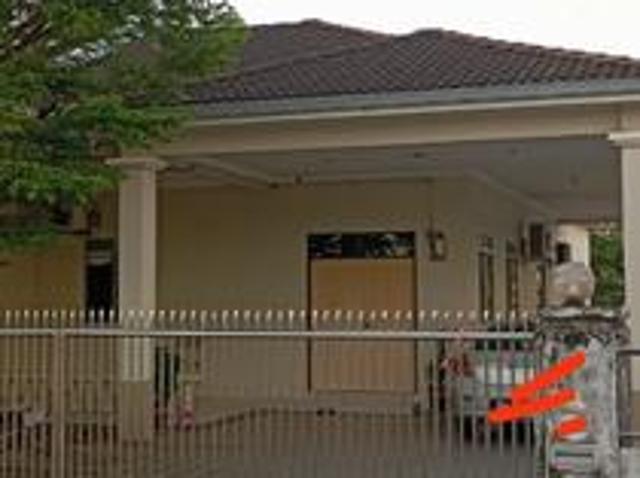 Residential House for sale in Long Miri, Sarawak