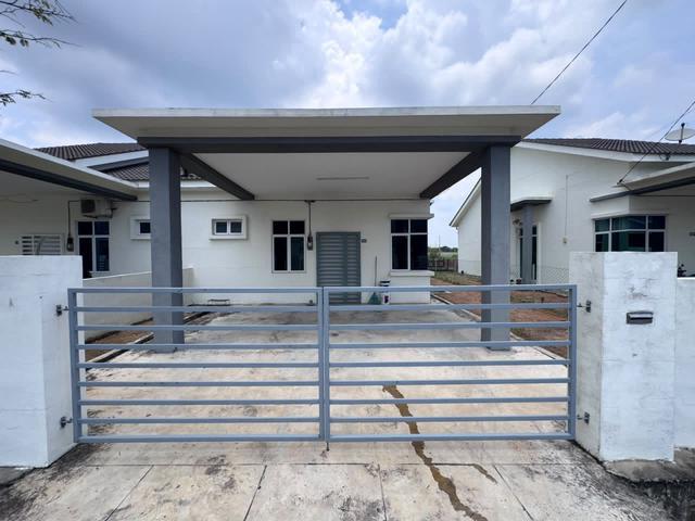 Residential House for sale in Lunas, Kulim