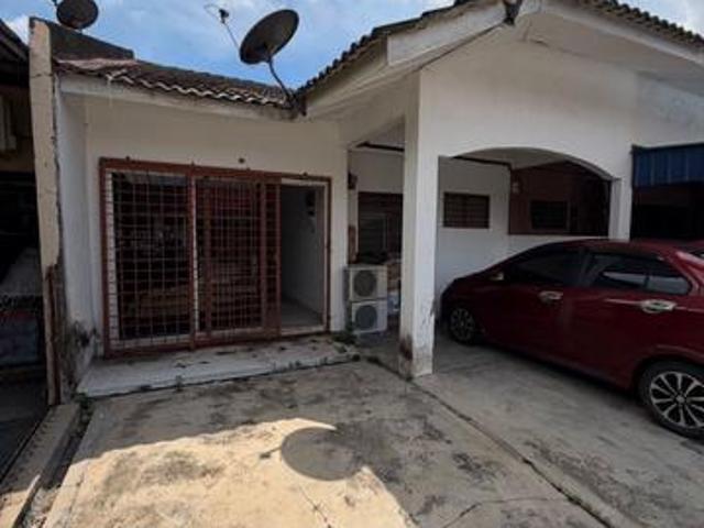 Terraced House for sale in Kluang, Johor