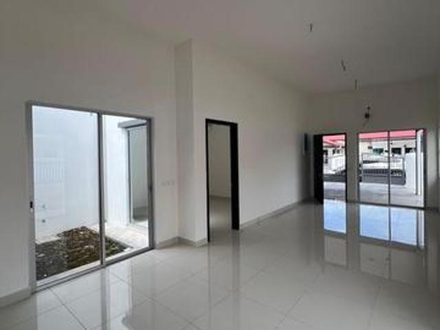 Terraced House for sale in Wellesley, Penang