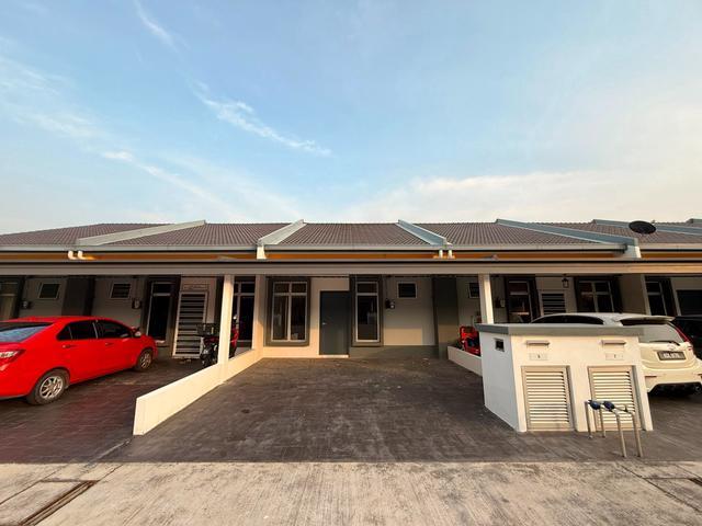 Terraced House for rent in Tanjong Sepat, Selangor
