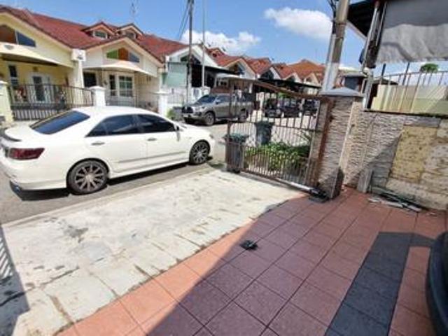 Terraced House for rent in Ulu Tiram, Johor