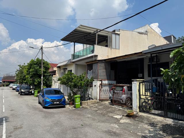Terraced House for rent in Country Heights Damansara, Kuala Lumpur