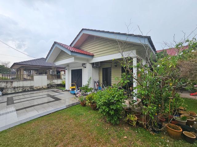 Bungalow for sale in Petaling, Alam Impian
