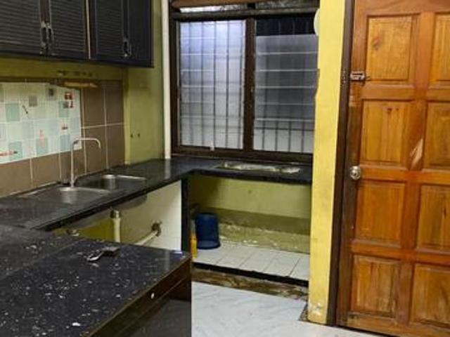 Flat for sale in Wellesley, Penang