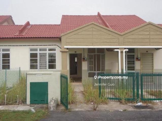 Terraced House for sale in Tanjong Sepat, Selangor