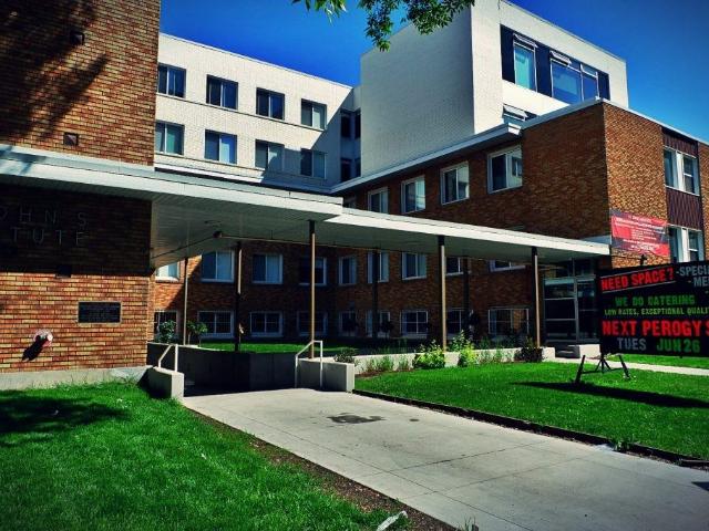 Apartment for rent in Wedgewood, Alberta