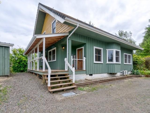 House for sale in Long Beach, Washington