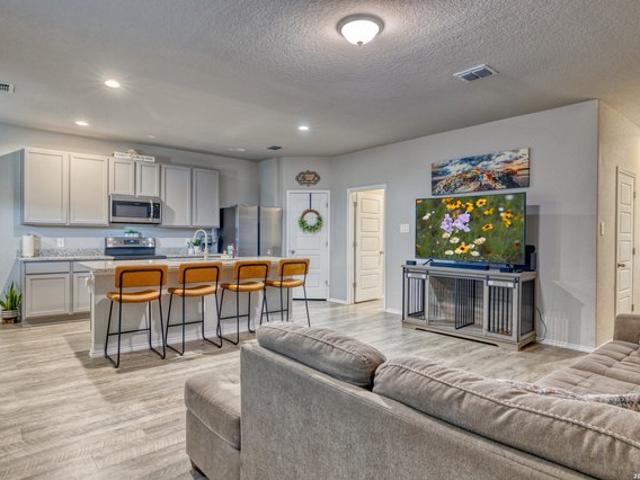 House for sale in Lytle, Texas