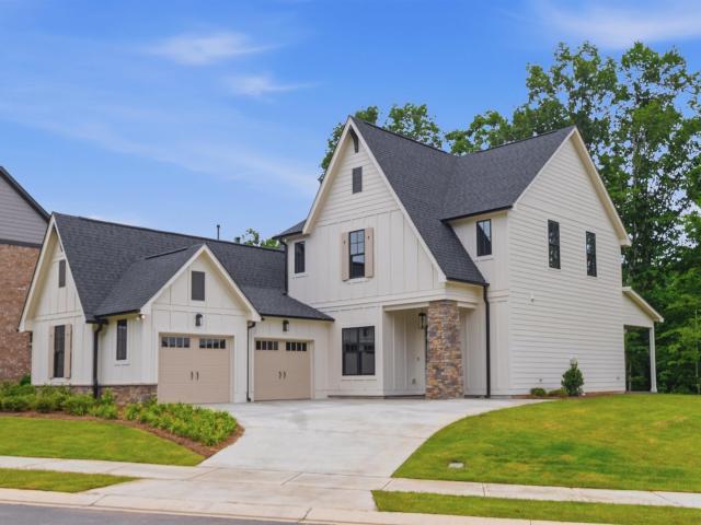 House for sale in Hoover, Alabama