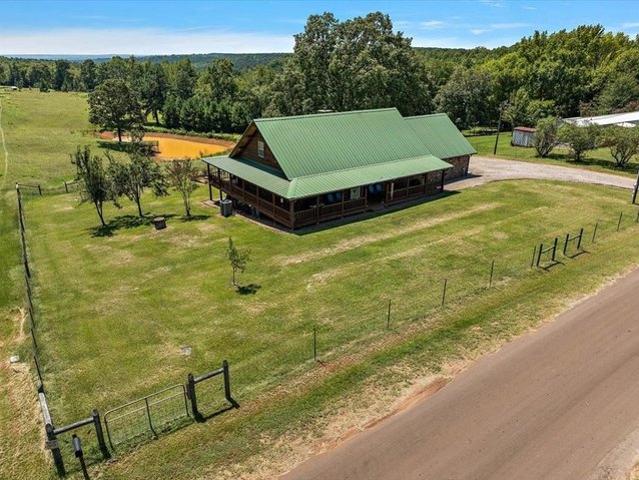 Farm for sale in Cushing, Texas