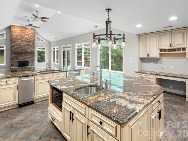 House for sale in Etowah, North Carolina