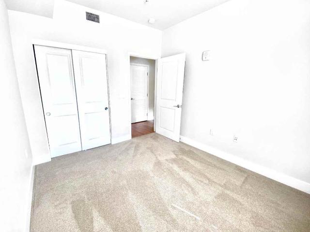 Apartment for rent in San Mateo, California