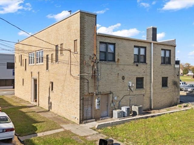 Commercial for sale in Parkersburg, West Virginia