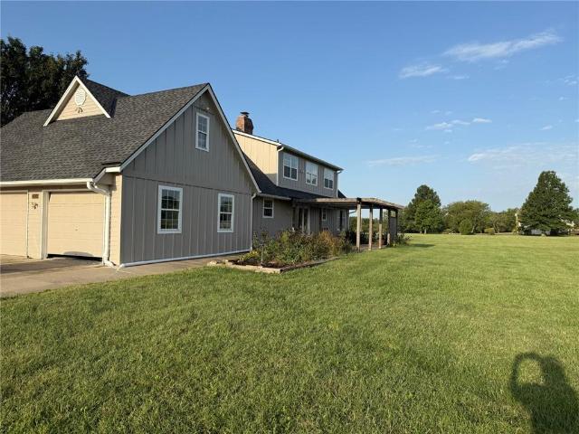 House for sale in Belton, Cass County