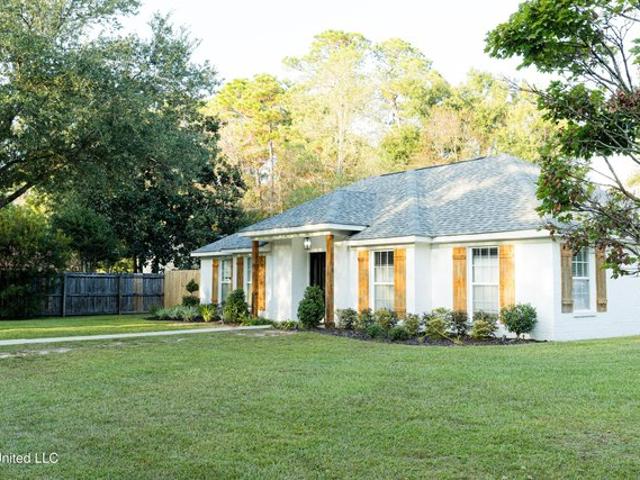 House for sale in Gautier, Mississippi