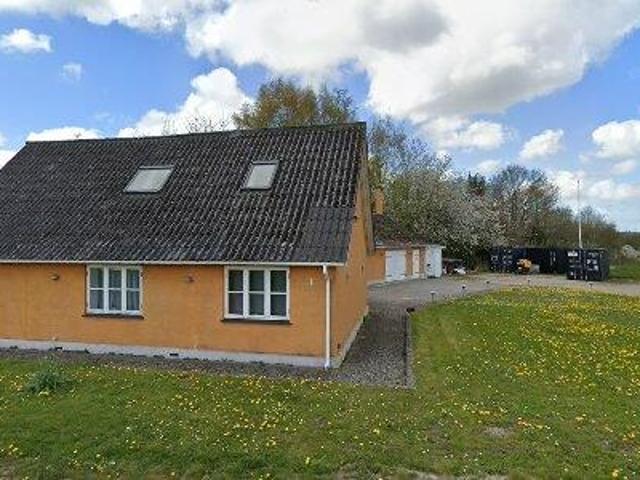Ejendom til salg i Mørkøv, Holbæk