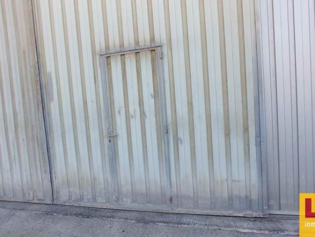 Nave en venta en Maliaño, Camargo