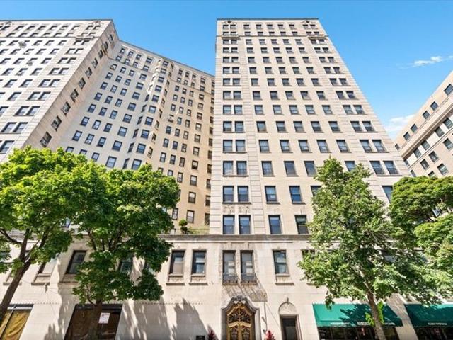 Condo for sale in Chicago Park, Illinois