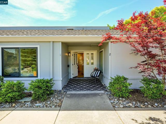 Condo for sale in Walnut Creek, California