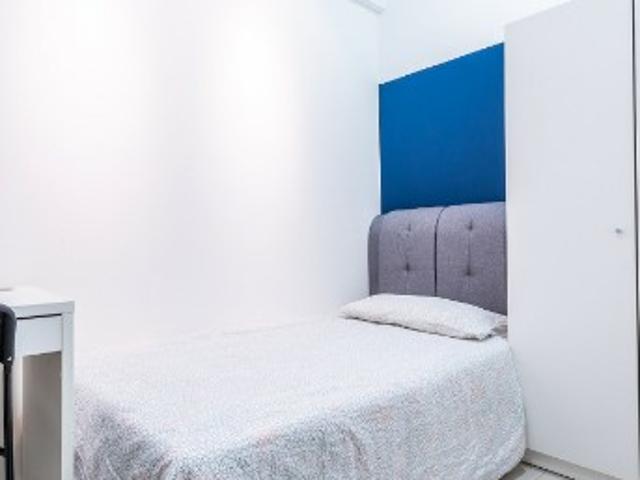 Room for rent in Petaling, Alam Impian
