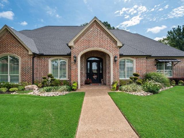House for sale in Navarro, Texas