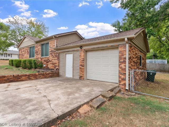 House for sale in Fort Smith, Sebastian County