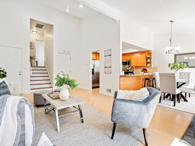 Townhouse for sale in Cupertino, California