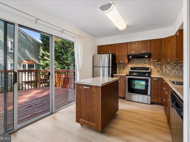 Condo for sale in Germantown, Montgomery County
