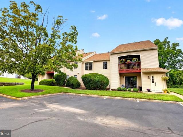 Condo for sale in Bucks, Pennsylvania