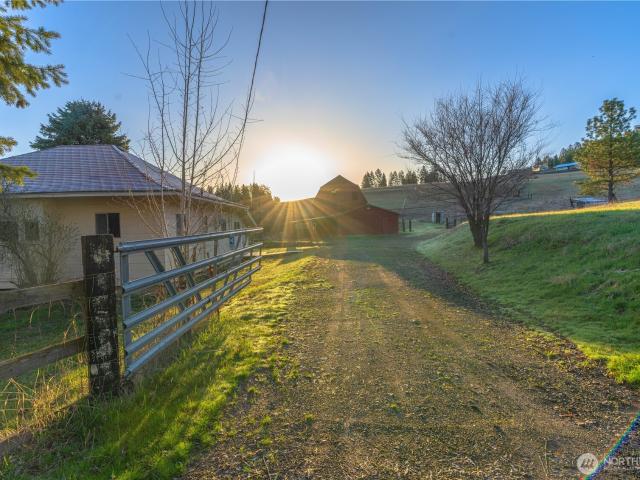 House for sale in Colbert, Washington