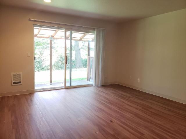 Apartment for rent in Oregonia