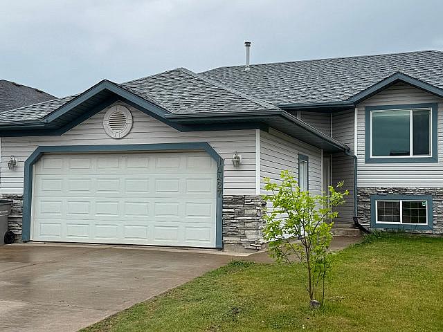 House for sale in Grande Prairie, Alberta