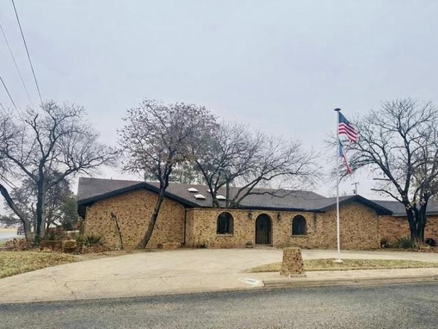 House for sale in Levelland, Texas