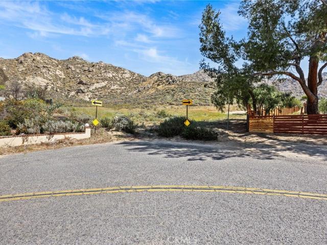 Land for sale in Riverside, California