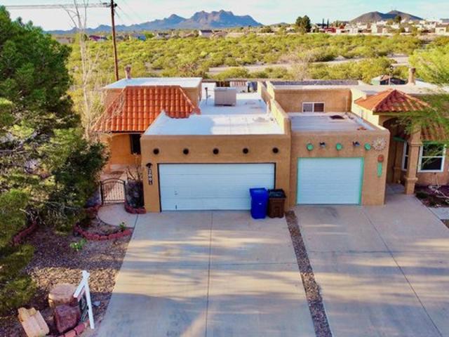 Townhouse for sale in Dona Ana, New Mexico