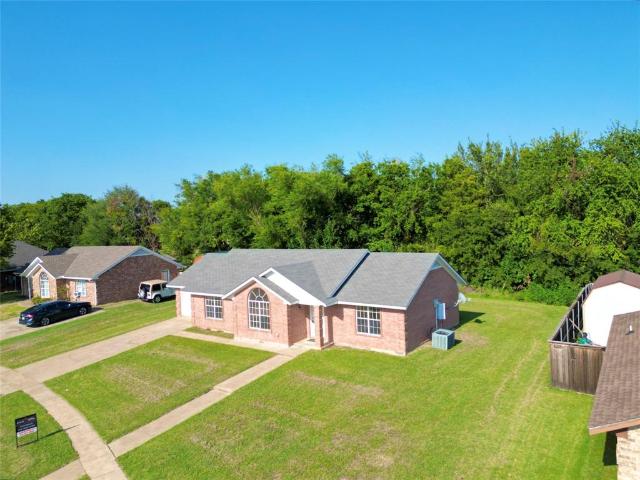 House for sale in Hunt, Texas