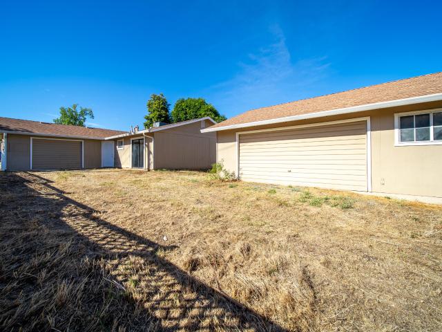 House for sale in Anderson, Shasta County