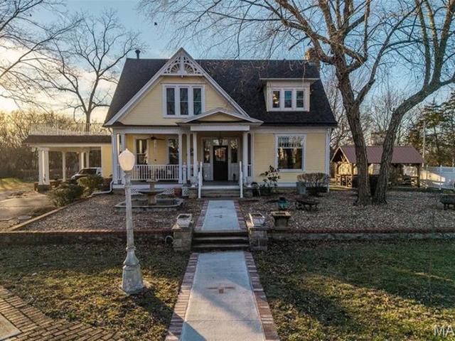 House for sale in Laclede, Missouri
