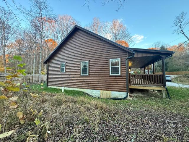 House for sale in Logan, Ohio