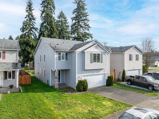 House for sale in Centralia, Washington