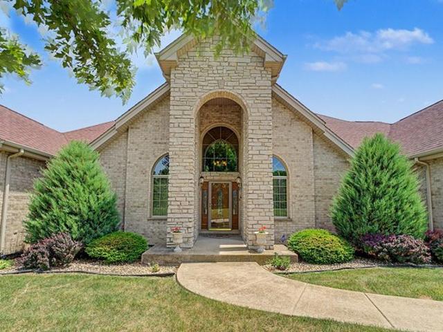 House for sale in Olympia Fields, Illinois