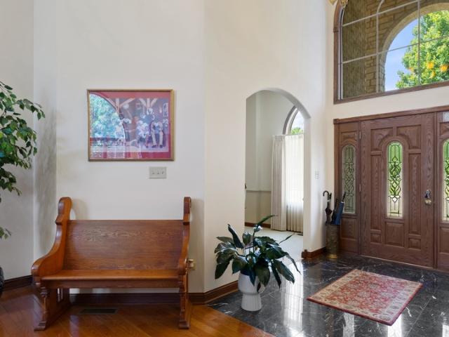 House for sale in Olympia Fields, Cook County