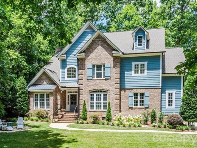 House for sale in Mecklenburg, North Carolina