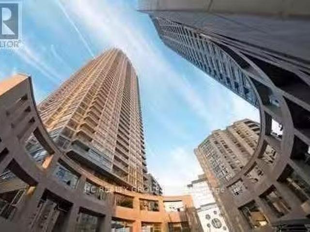 Apartment for rent in Toronto—St. Paul's, Toronto
