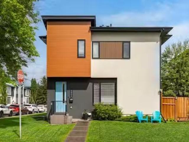 Condo for sale in Northwest, Alberta