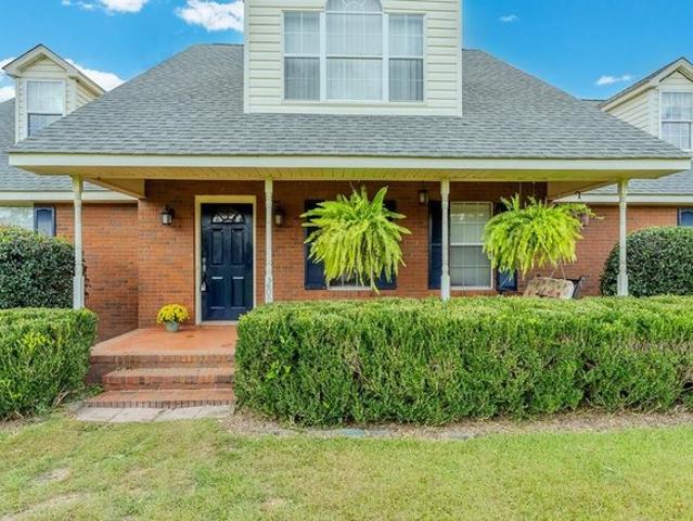 House for sale in Broxton, Georgia