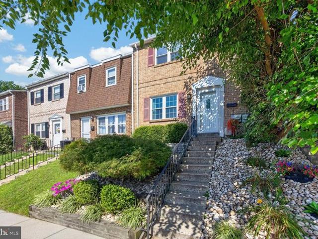 Townhouse for sale in Audubon, Pennsylvania