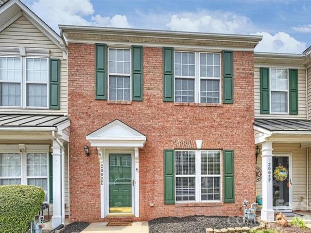 Townhouse for sale in Cramerton, North Carolina