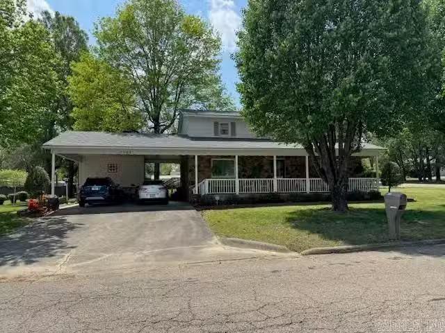 House for sale in Pocahontas